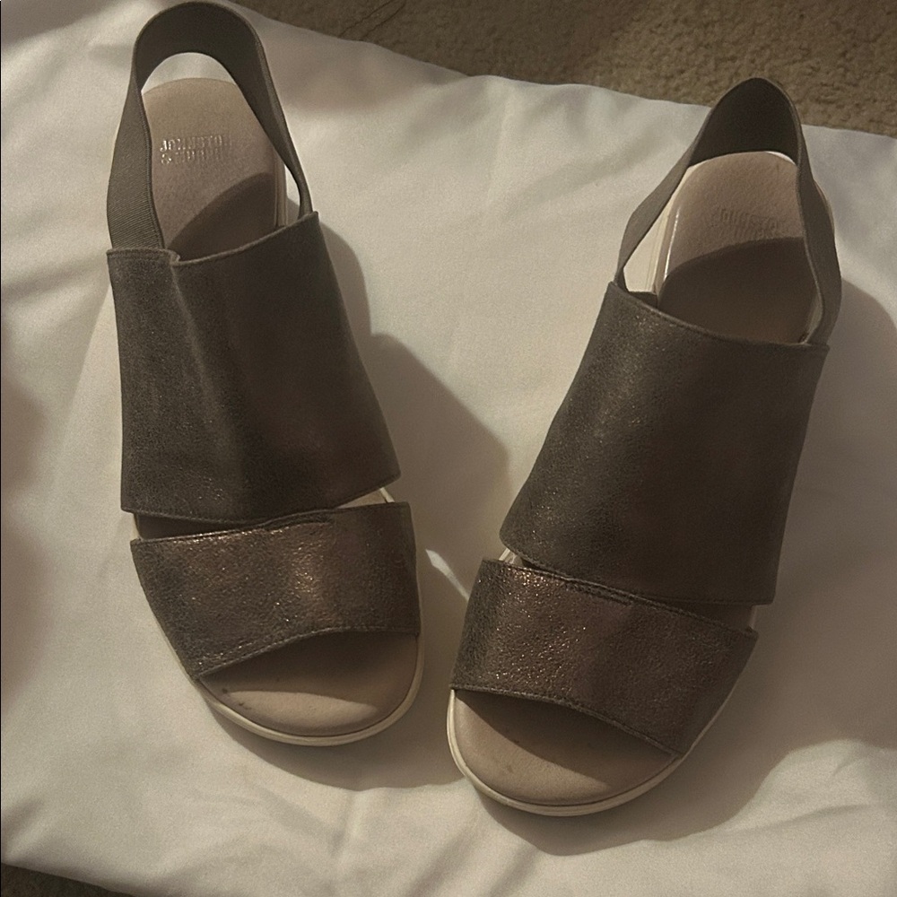 Johnston & Murphy Dark Brown Women's Sandals